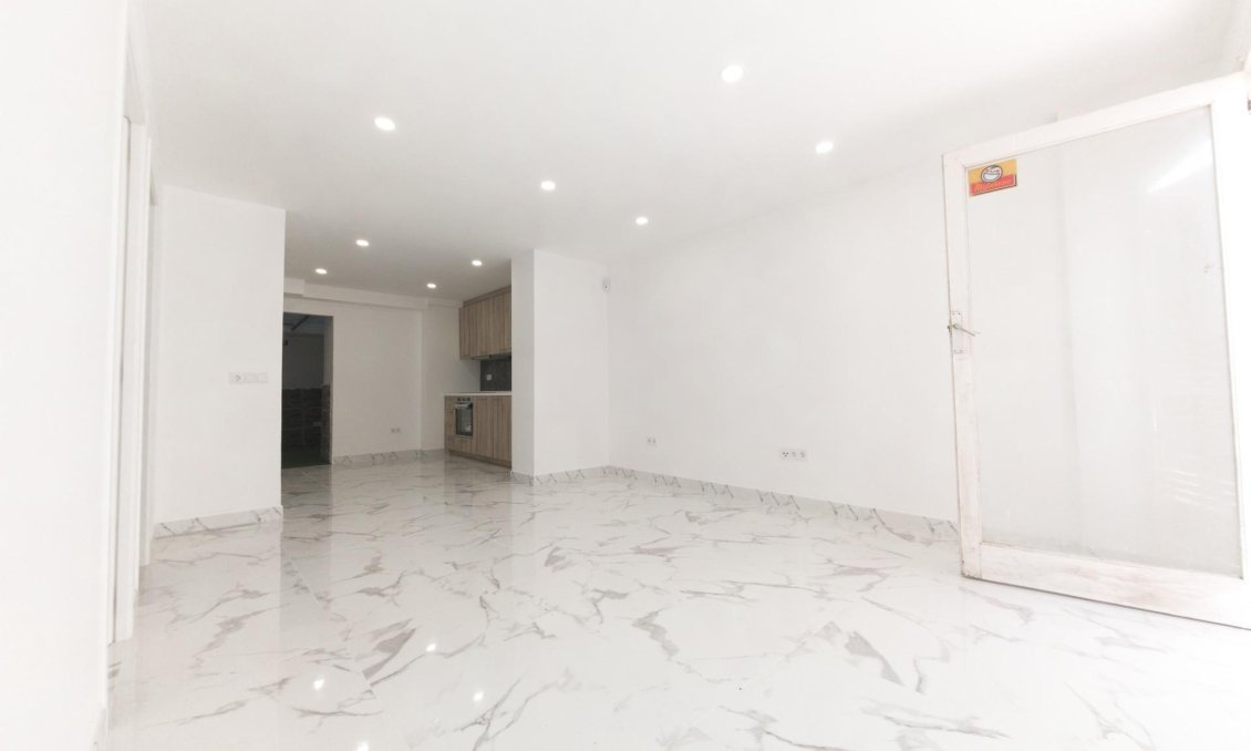 Wiederverkauf - Wohnung -
Torrevieja - Playa De Los Naufragos