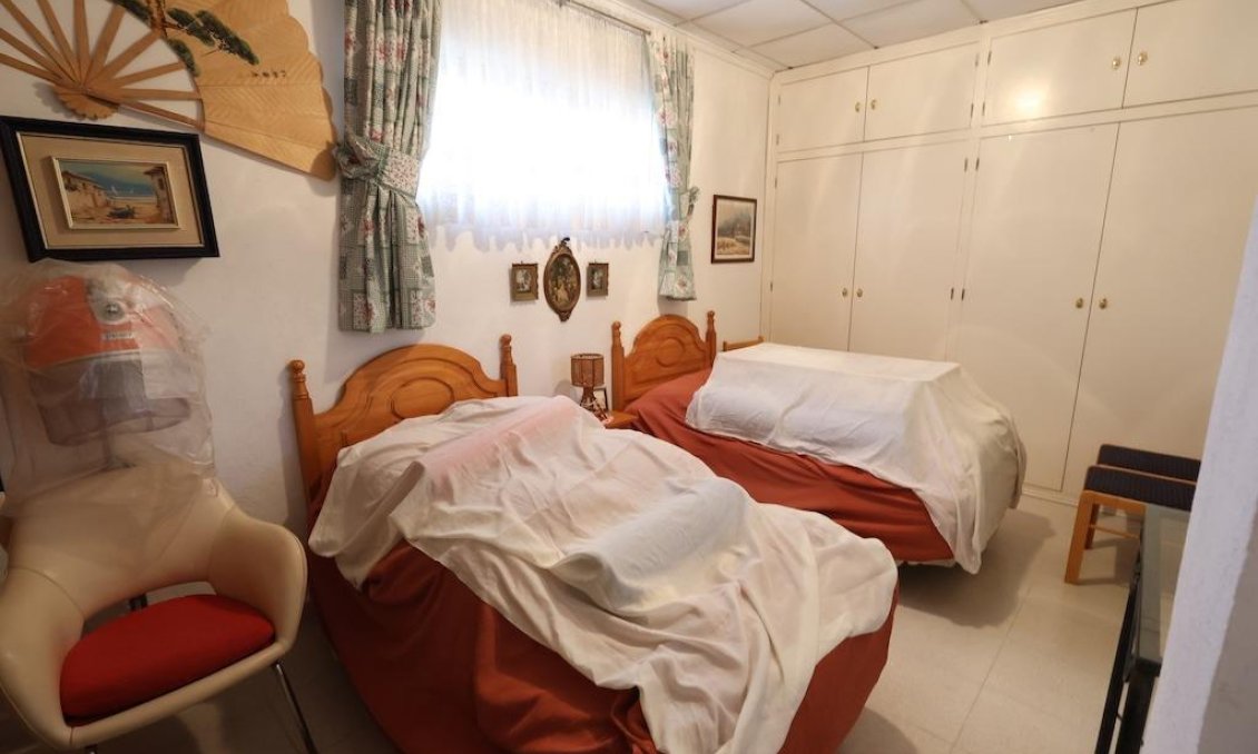 Revente - Villa -
Orihuela Costa - Costa Blanca