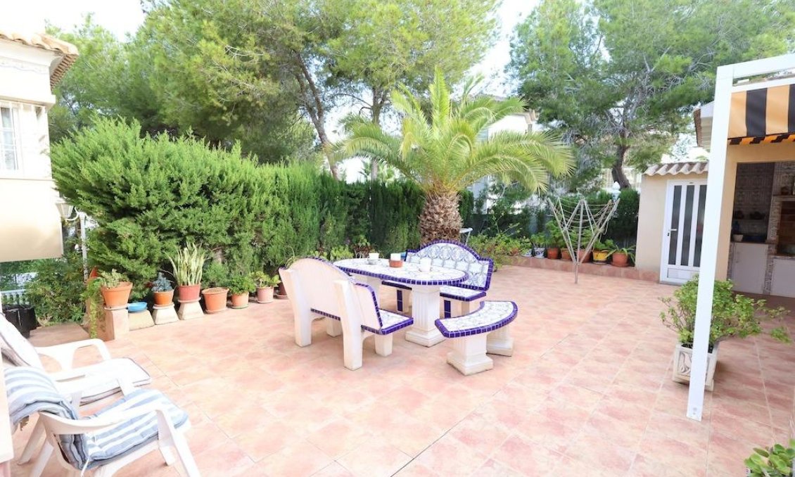 Revente - Villa -
Orihuela Costa - Costa Blanca