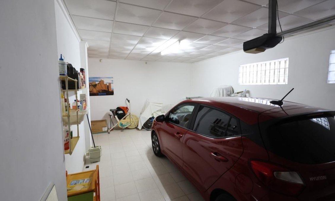 Revente - Villa -
Orihuela Costa - Costa Blanca