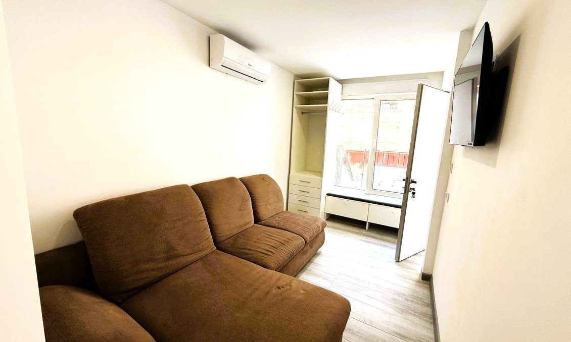 Használt Ingatlanok - Kétszintes lakás -
Torrevieja - Centrum