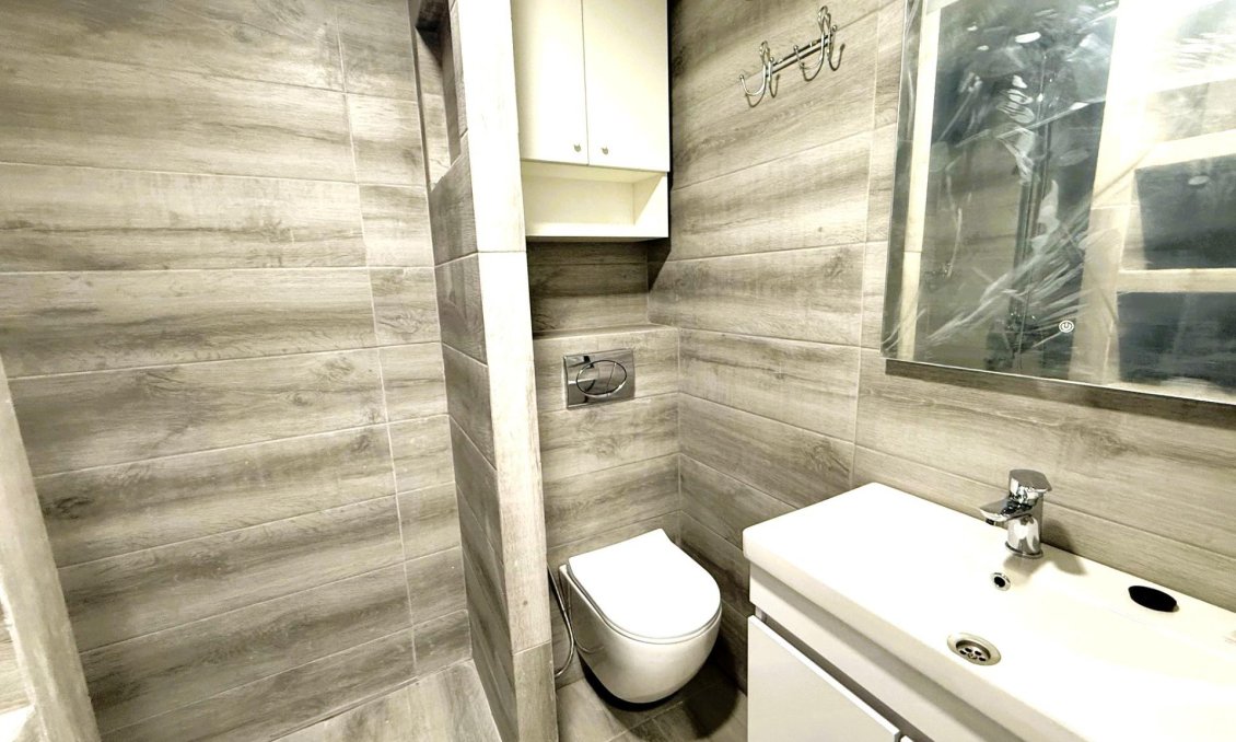 Használt Ingatlanok - Kétszintes lakás -
Torrevieja - Centrum