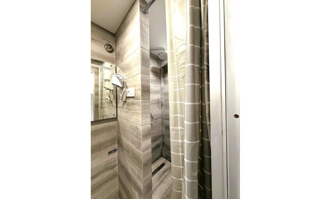 Használt Ingatlanok - Kétszintes lakás -
Torrevieja - Centrum