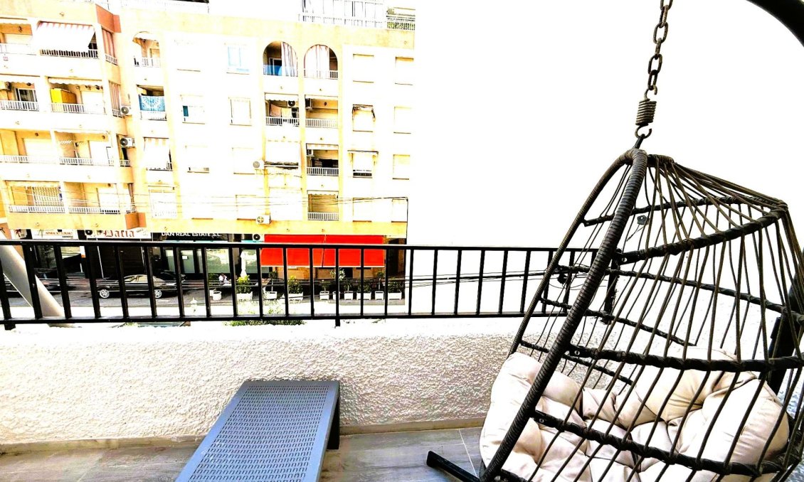 Használt Ingatlanok - Kétszintes lakás -
Torrevieja - Centrum