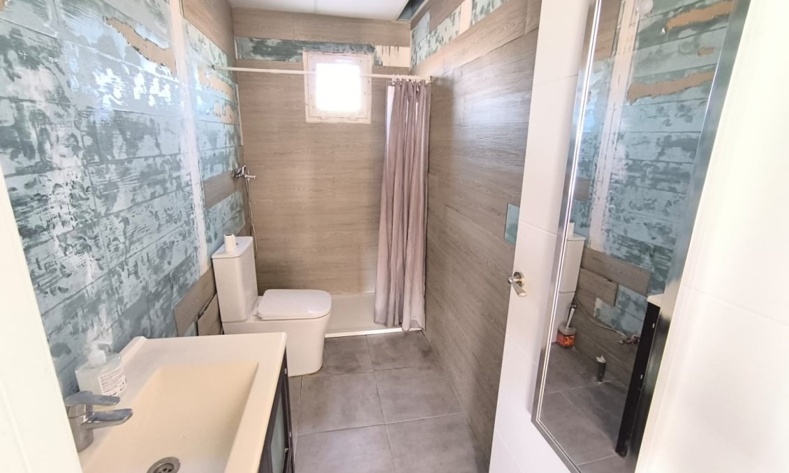 Használt Ingatlanok - Villa -
Pinoso - Inland