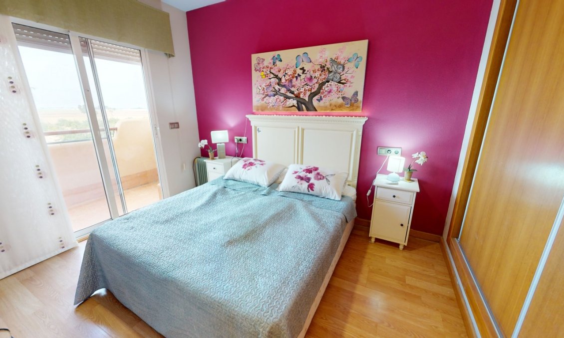 Revânzare - Vilă -
Dolores de Pacheco - Inland