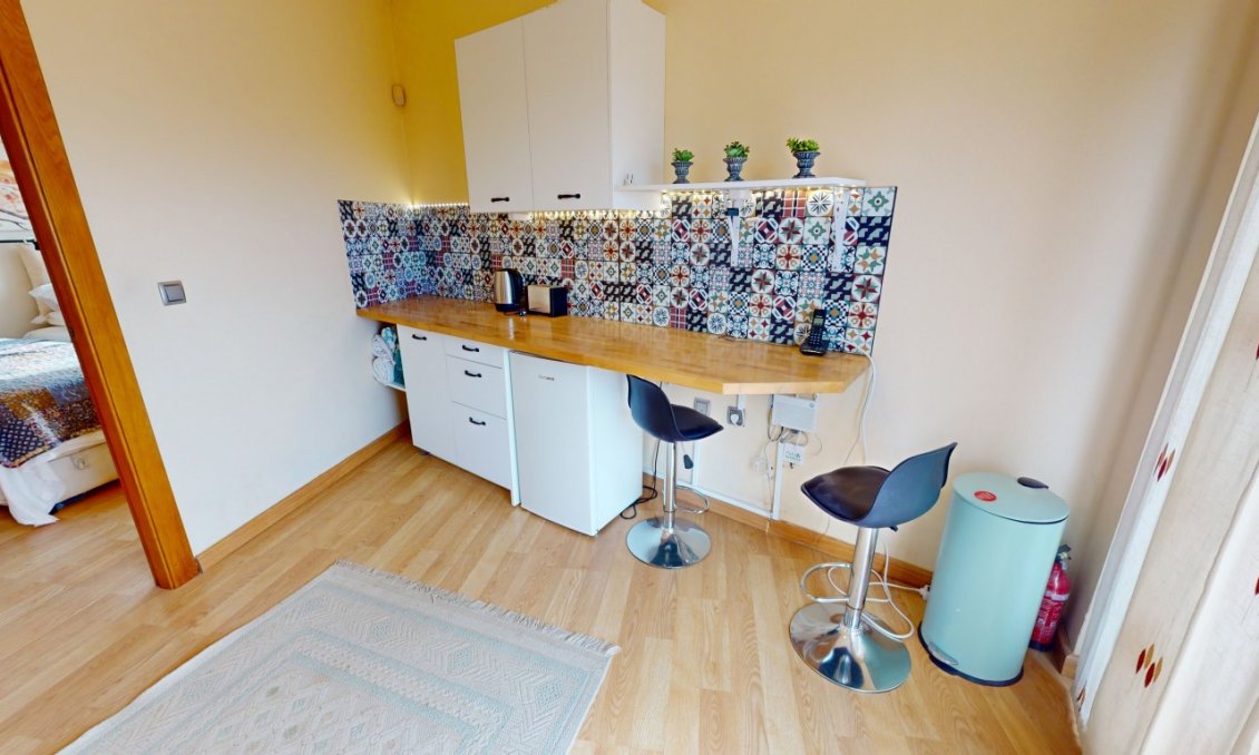 Revânzare - Vilă -
Dolores de Pacheco - Inland