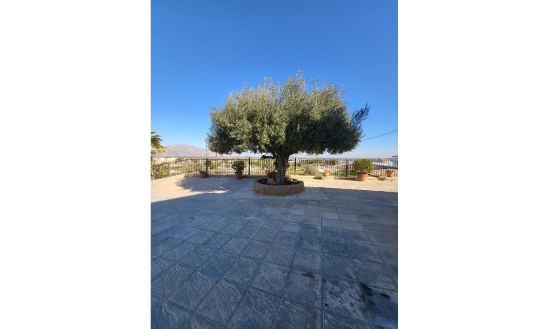 Revânzare - Vilă -
Bigastro - Inland