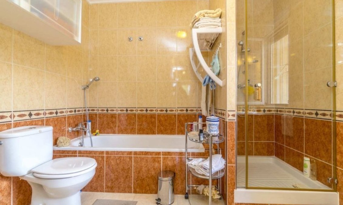 Segunda mano - Villa -
Pinar de Campoverde - Inland