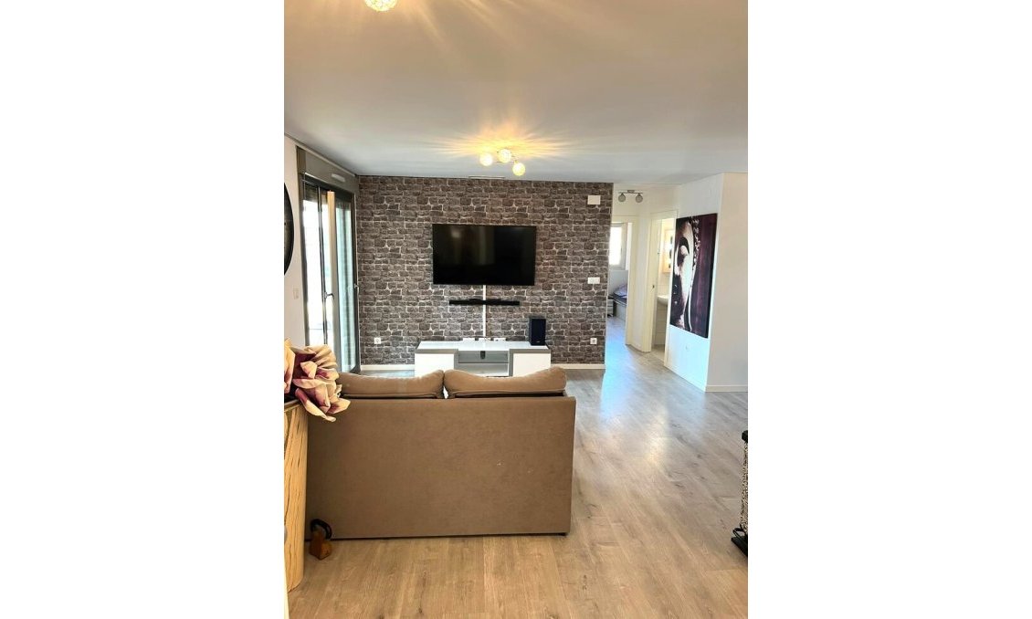 Revente - Appartement -
Los Dolses - Inland