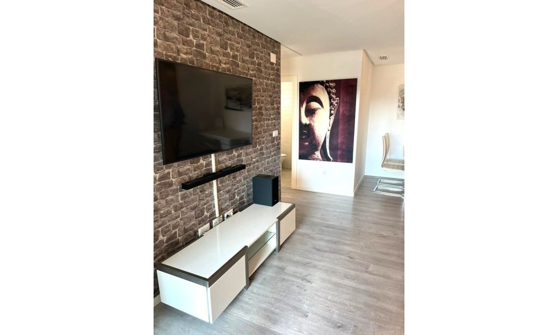 Revente - Appartement -
Los Dolses - Inland