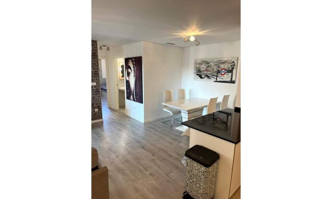 Revente - Appartement -
Los Dolses - Inland