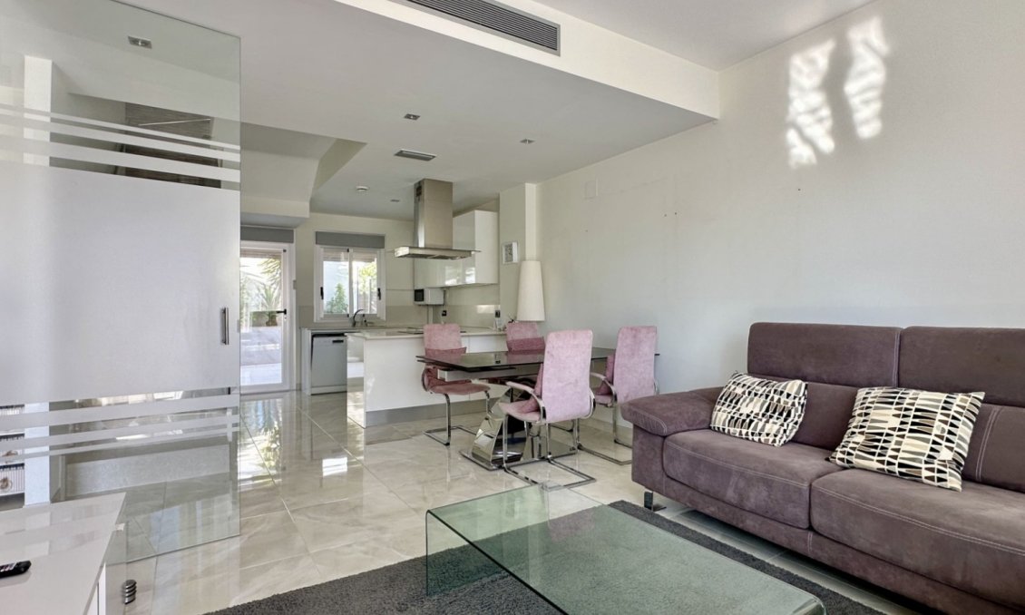 Revente - Villa -
Orihuela Costa - Costa Blanca