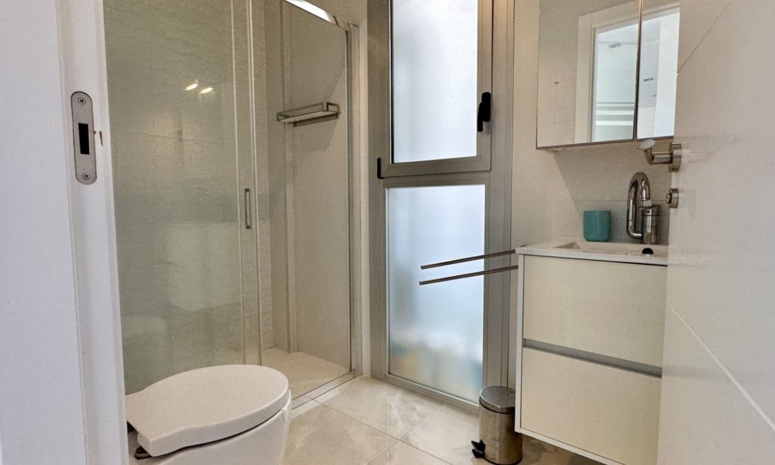 Revente - Villa -
Orihuela Costa - Costa Blanca