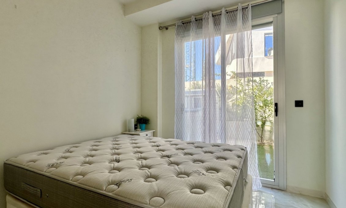 Revente - Villa -
Orihuela Costa - Costa Blanca