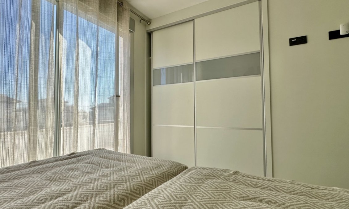 Revente - Villa -
Orihuela Costa - Costa Blanca