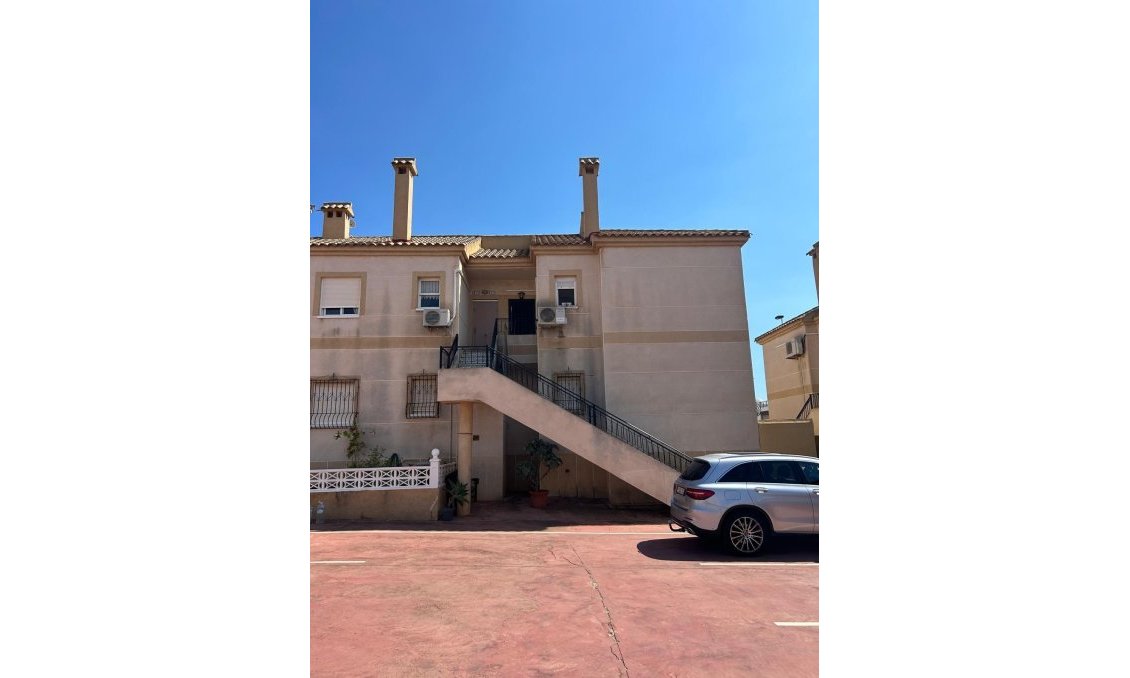 Revente - Bungalow -
Torrevieja - Aguas Nuevas