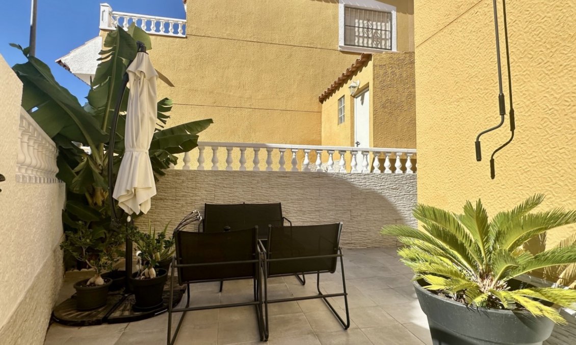Revânzare - Town House -
Orihuela Costa - Costa Blanca