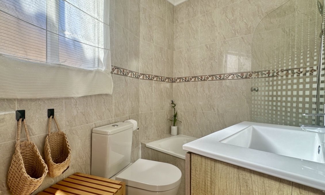 Revânzare - Town House -
Orihuela Costa - Costa Blanca