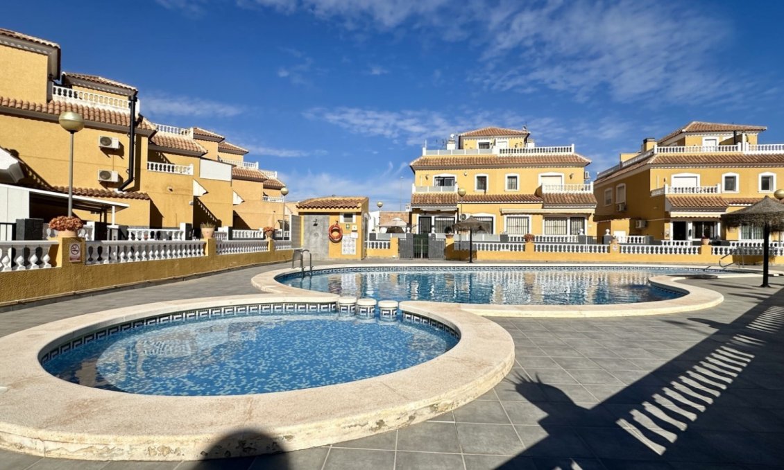 Revânzare - Town House -
Orihuela Costa - Costa Blanca