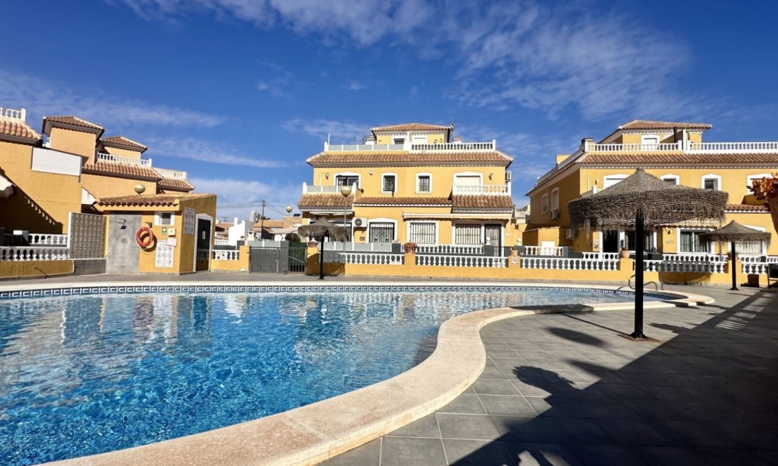 Revânzare - Town House -
Orihuela Costa - Costa Blanca