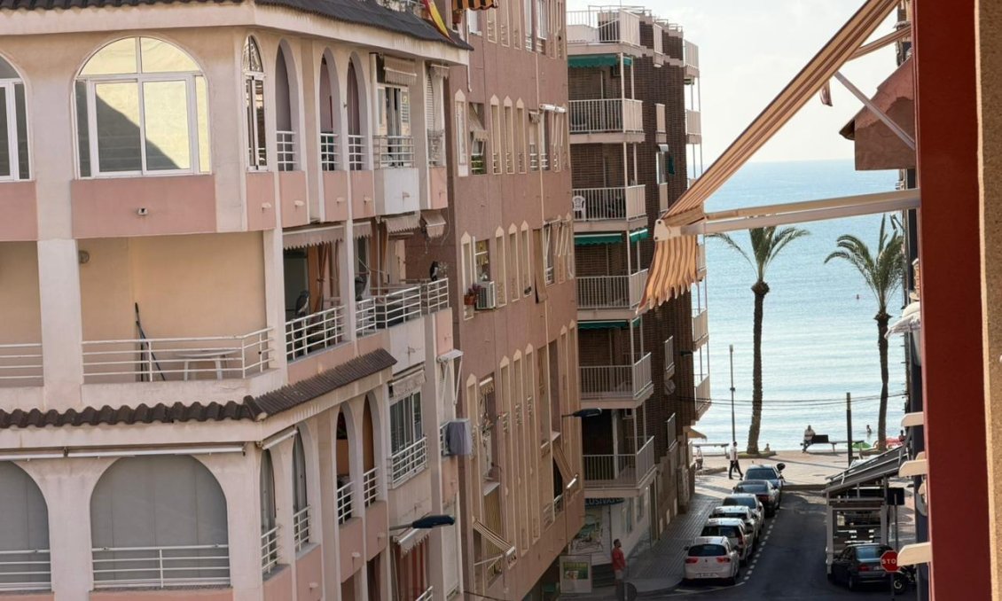 Revente - Appartement -
Torrevieja - Playa del Cura