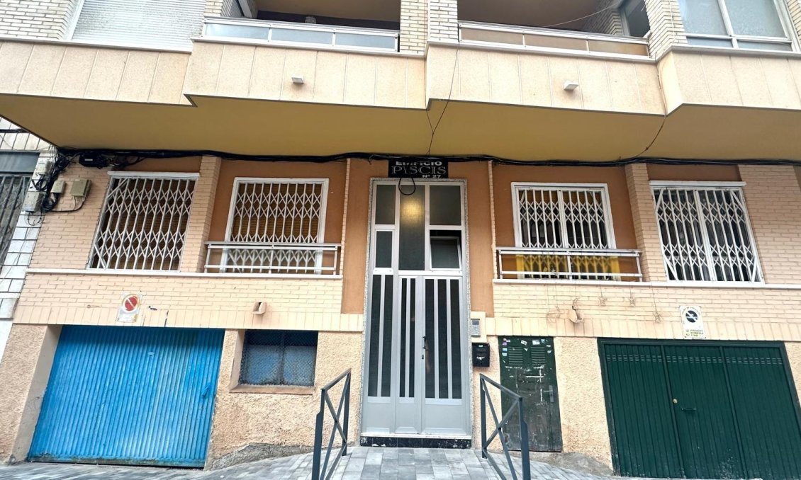 Revente - Appartement -
Torrevieja - Playa del Cura