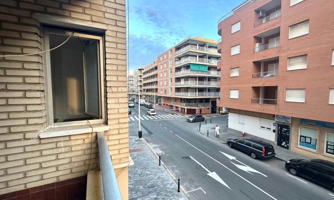 Revente - Appartement -
Torrevieja - Playa del Cura
