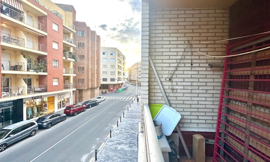 Revente - Appartement -
Torrevieja - Playa del Cura