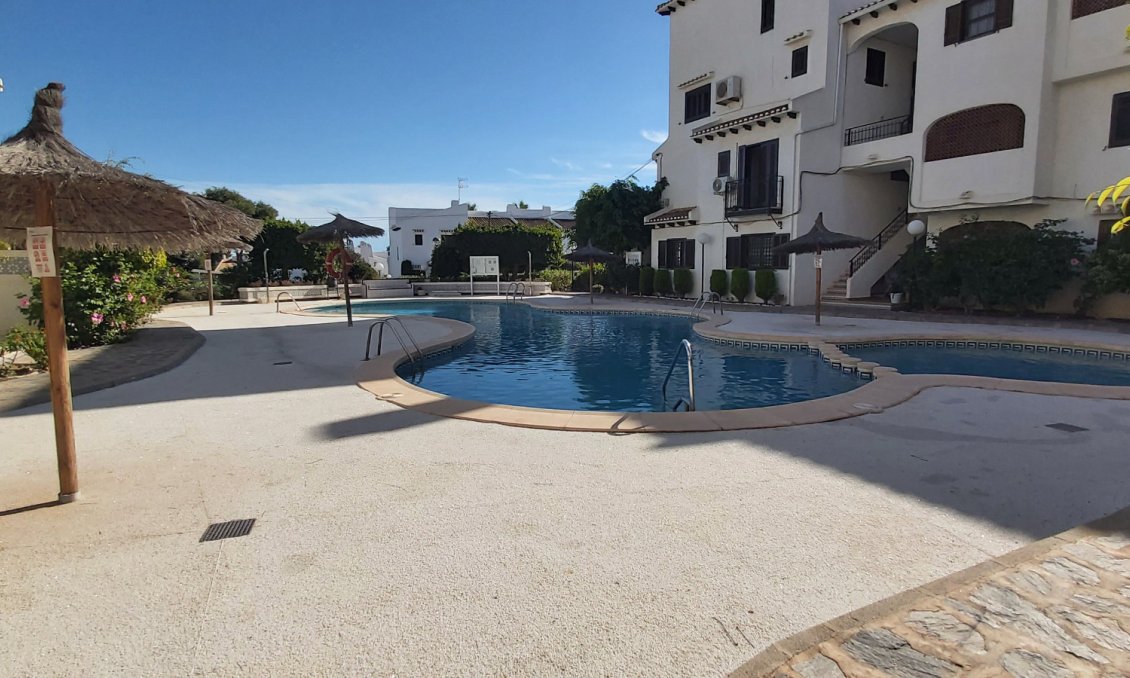 Segunda mano - Apartamento -
Cabo Roig - Costa Blanca