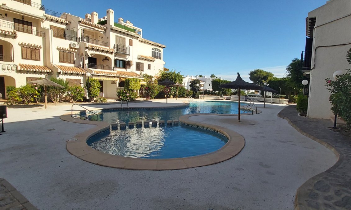 Segunda mano - Apartamento -
Cabo Roig - Costa Blanca