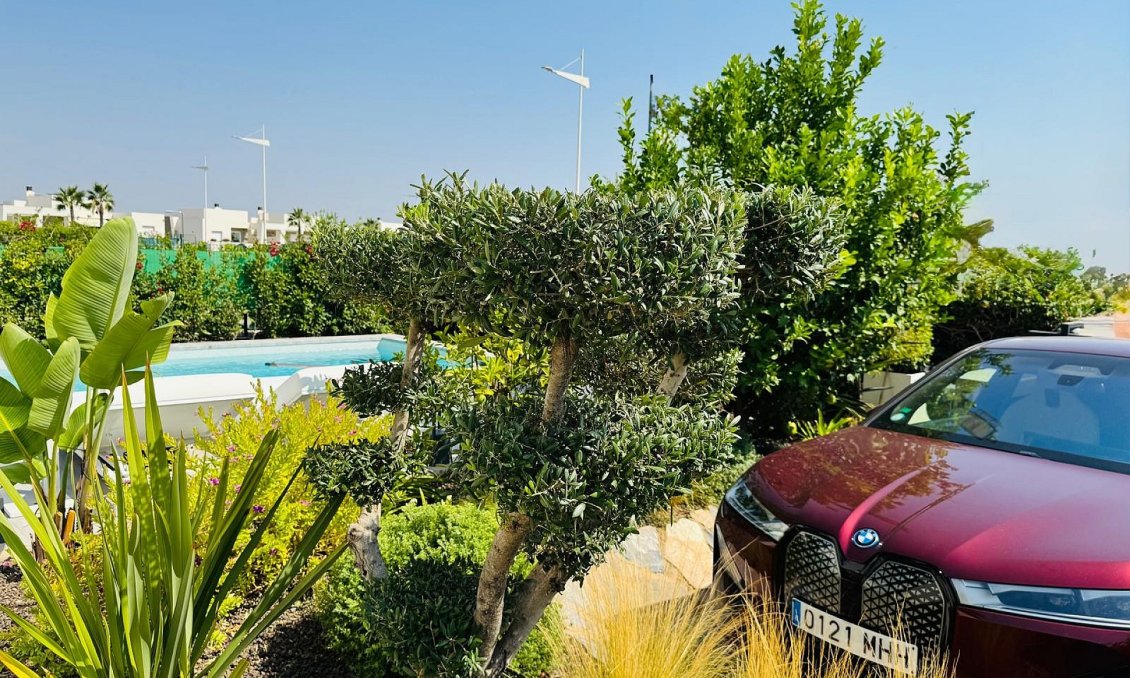 Resale - Villa -
La Finca Golf Resort - Inland