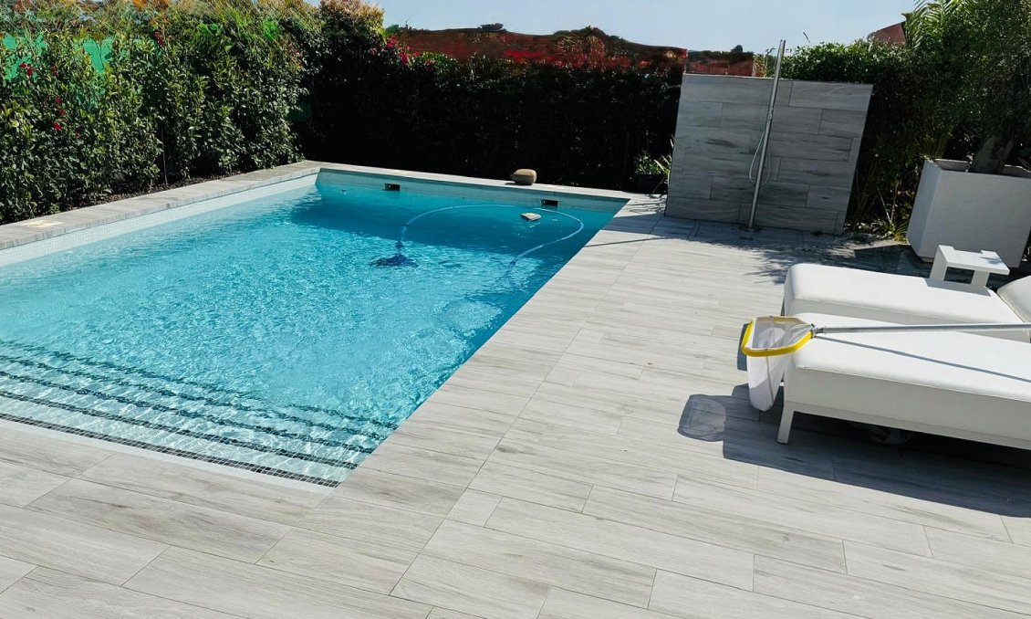 Resale - Villa -
La Finca Golf Resort - Inland