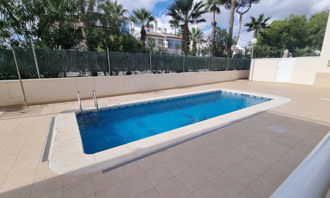 Segunda mano - Town House -
Orihuela Costa - Costa Blanca