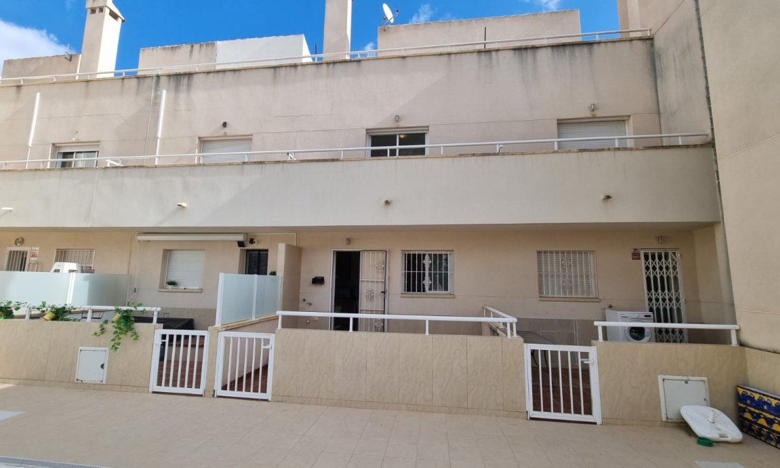 Segunda mano - Town House -
Orihuela Costa - Costa Blanca