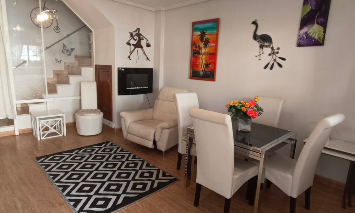 Használt Ingatlanok - Villa -
Orihuela Costa - Costa Blanca