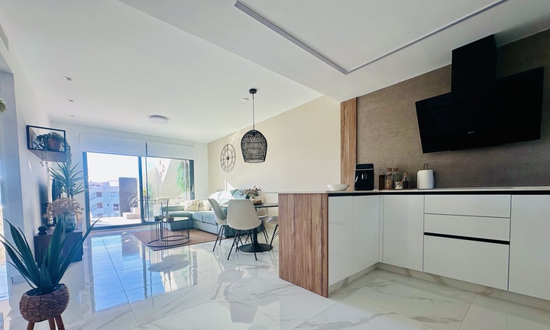 Resale - Penthouse Penthouse -
Guardamar del Segura - El Raso