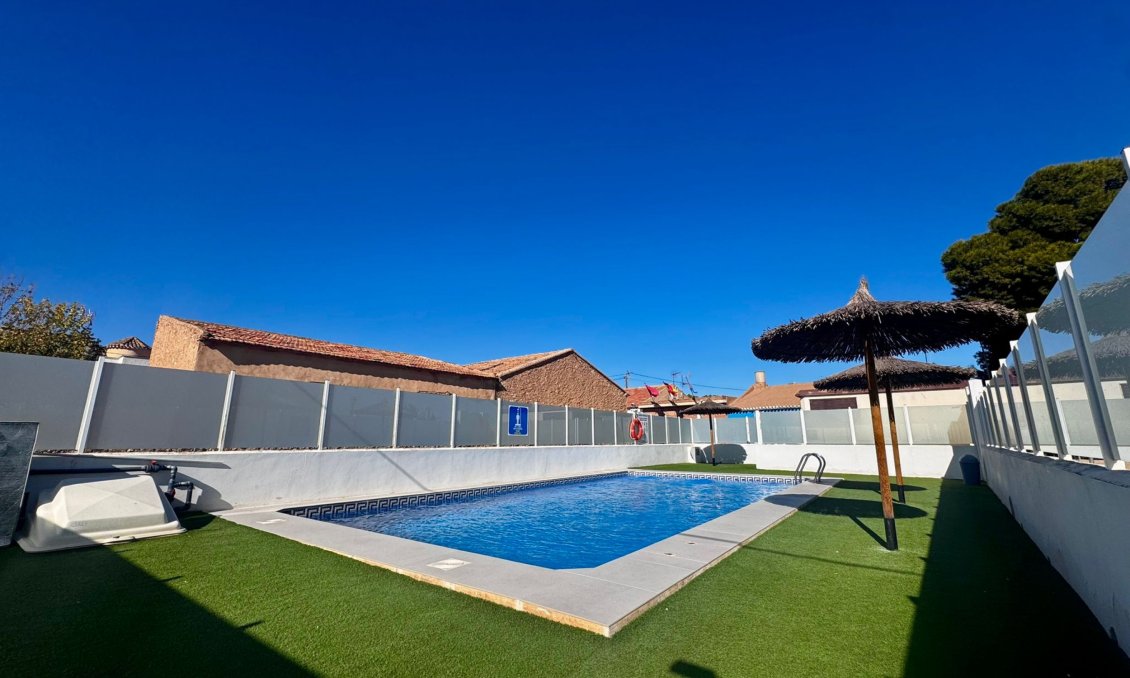 Használt Ingatlanok - Villa -
Torre Pacheco - Inland