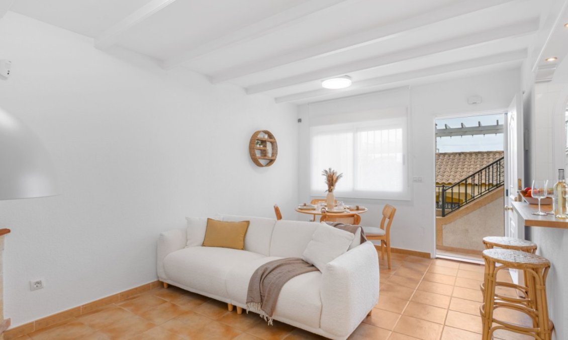 Resale - Town House -
Orihuela Costa - Costa Blanca