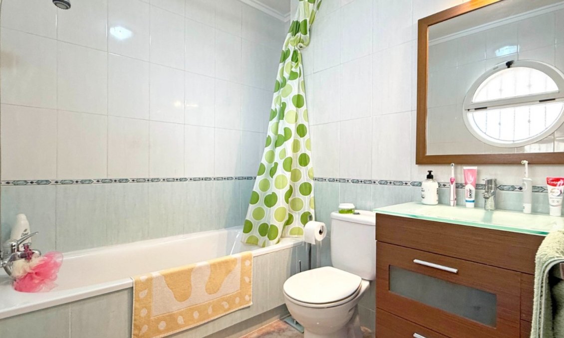 Revânzare - Town House -
Orihuela Costa - Costa Blanca