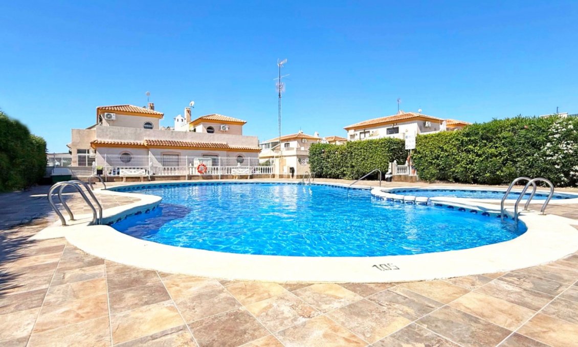 Revânzare - Town House -
Orihuela Costa - Costa Blanca