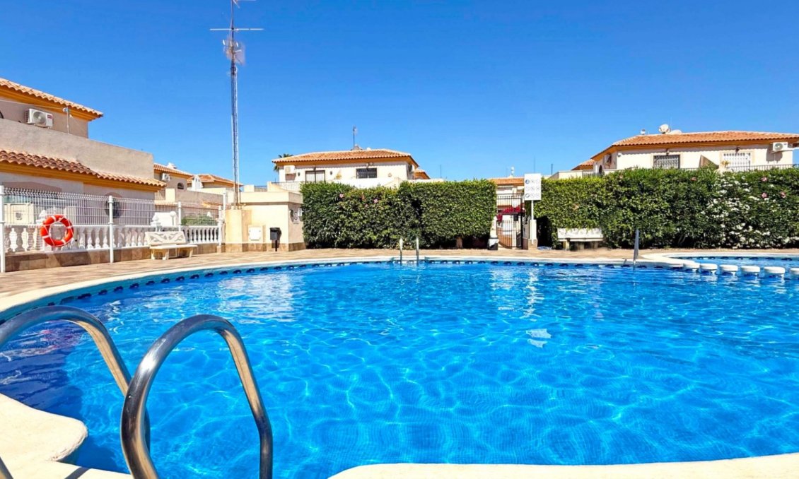 Revânzare - Town House -
Orihuela Costa - Costa Blanca
