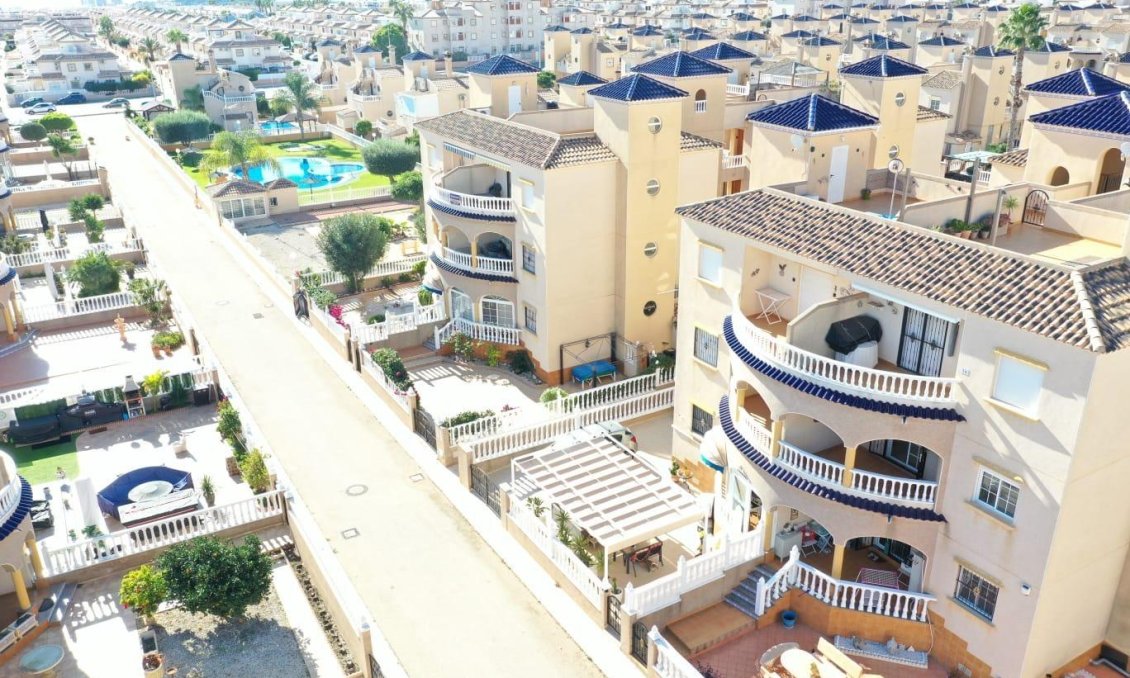 Revânzare - Apartament -
Orihuela Costa - Lomas de Cabo Roig