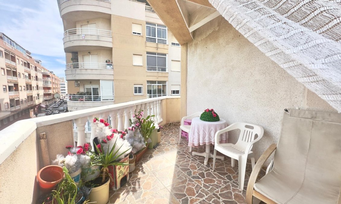 Segunda mano - Ático -
Torrevieja - Estacion De Autobuses