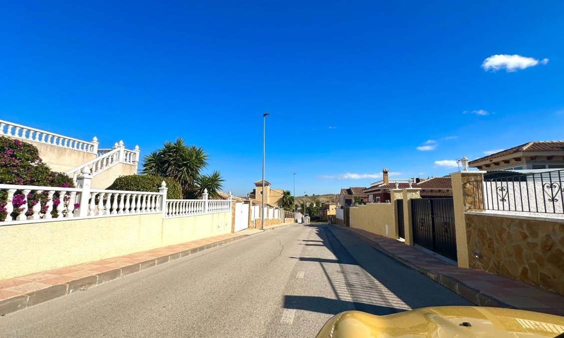 Segunda mano - Villa -
Bigastro - Comunidad Valenciana