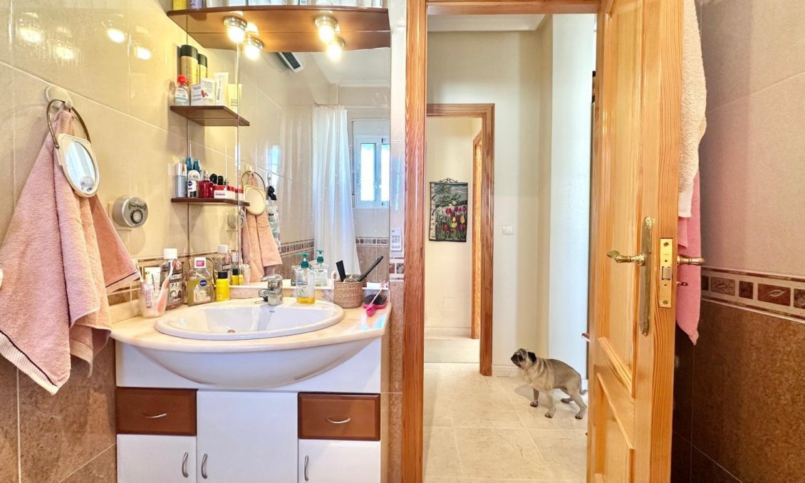 Segunda mano - Villa -
Bigastro - Comunidad Valenciana