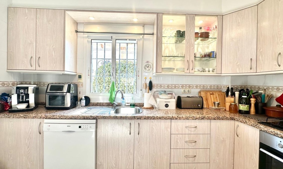 Segunda mano - Villa -
Bigastro - Comunidad Valenciana