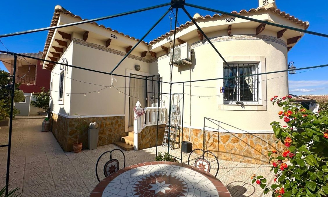 Segunda mano - Villa -
Bigastro - Comunidad Valenciana