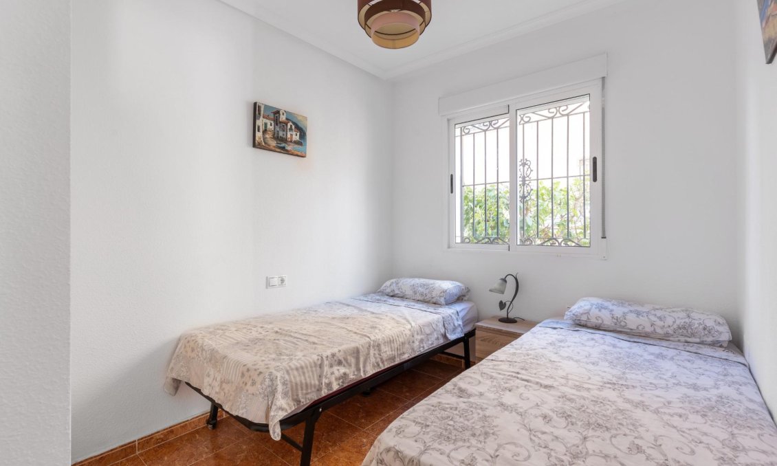 Segunda mano - Quad House -
Orihuela Costa - PAU 8