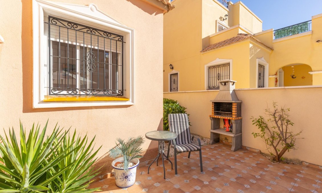 Segunda mano - Quad House -
Orihuela Costa - PAU 8